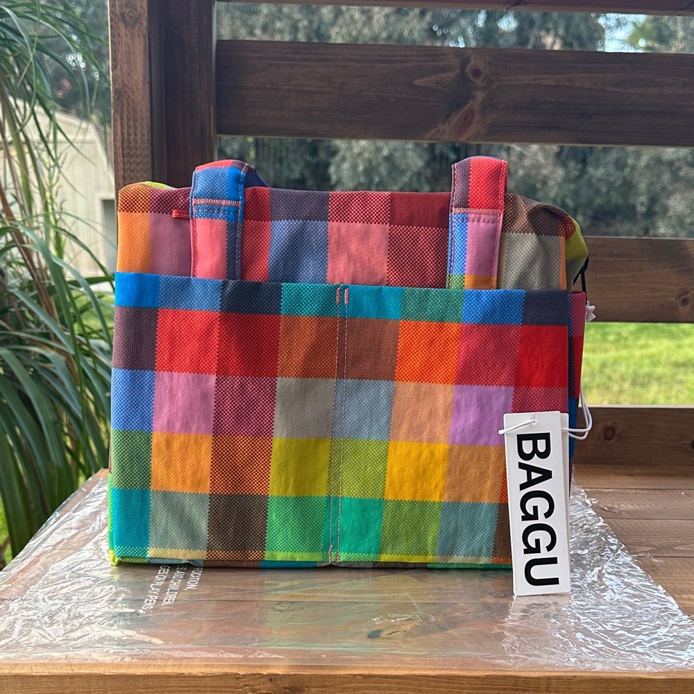 BAGGU Madras Everyday cloud bag